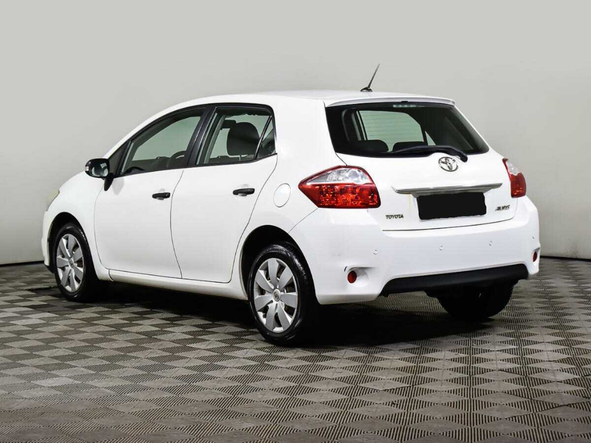 Toyota Auris, 2012 - Фото №5