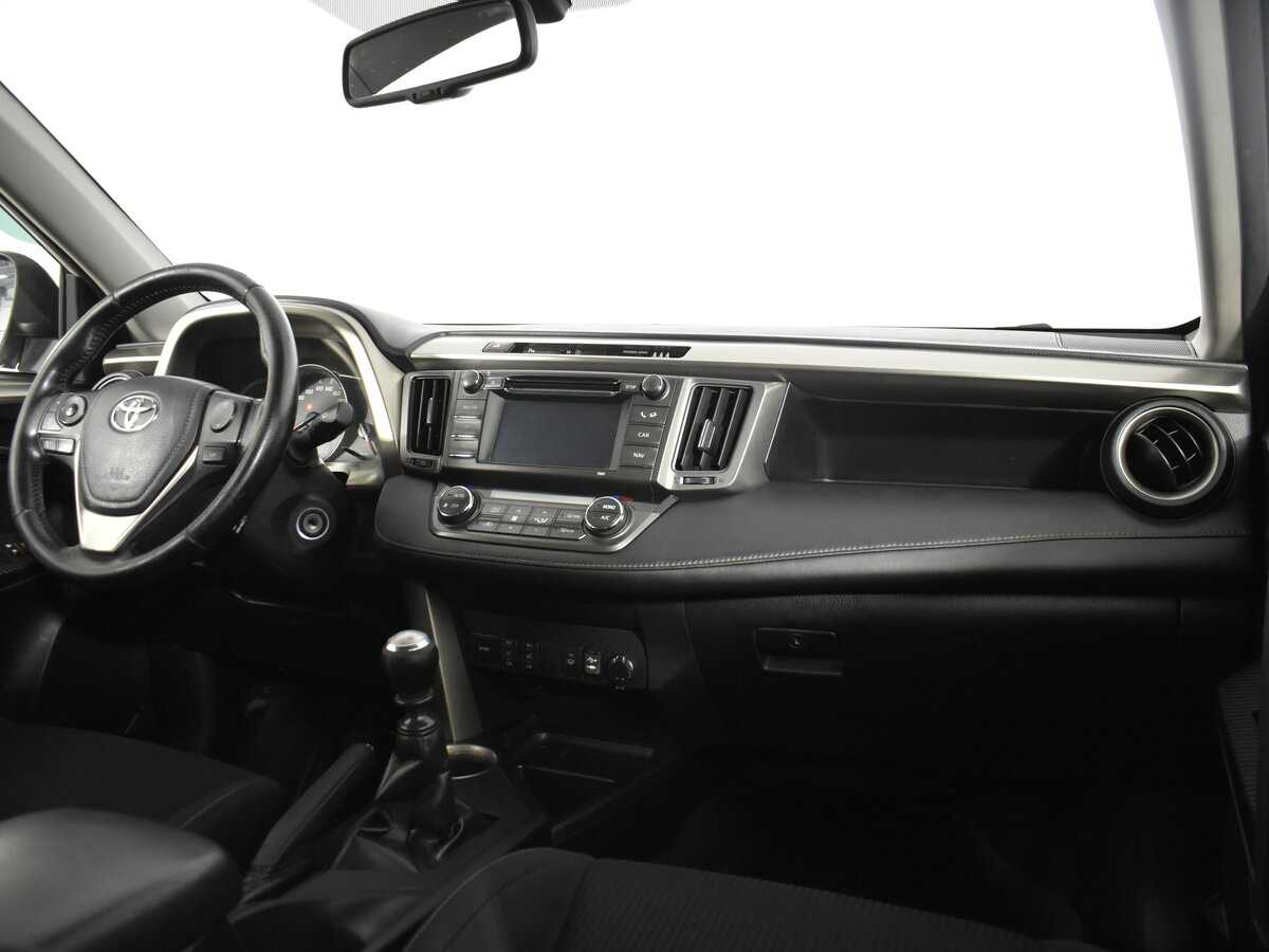 Toyota RAV4, 2015 - Фото №12