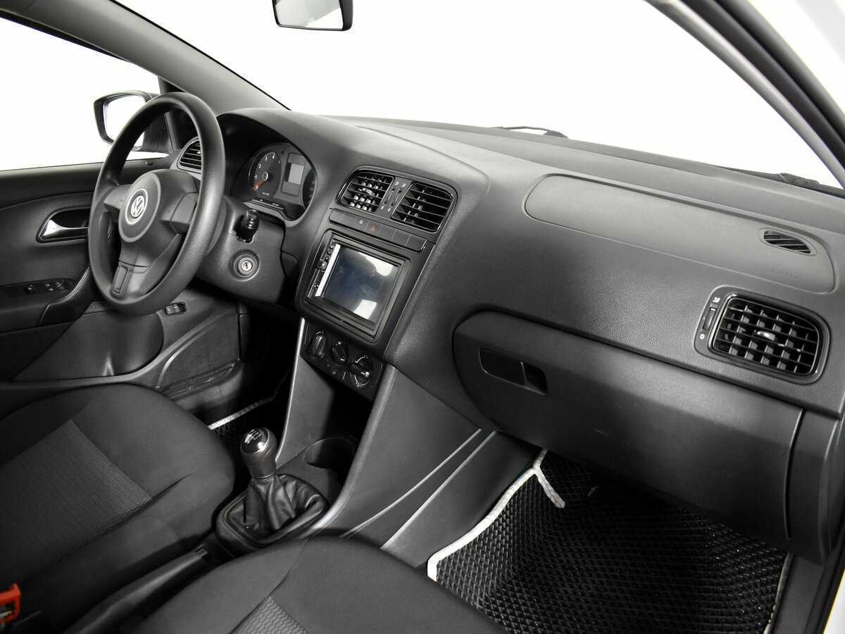 Volkswagen Polo, 2014 - Фото №15