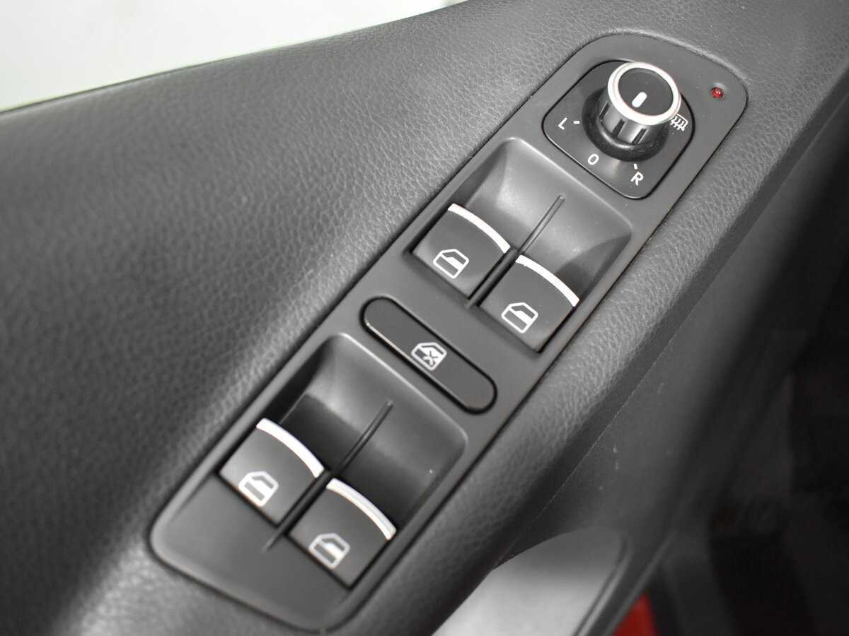 Volkswagen Tiguan, 2012 - Фото №5