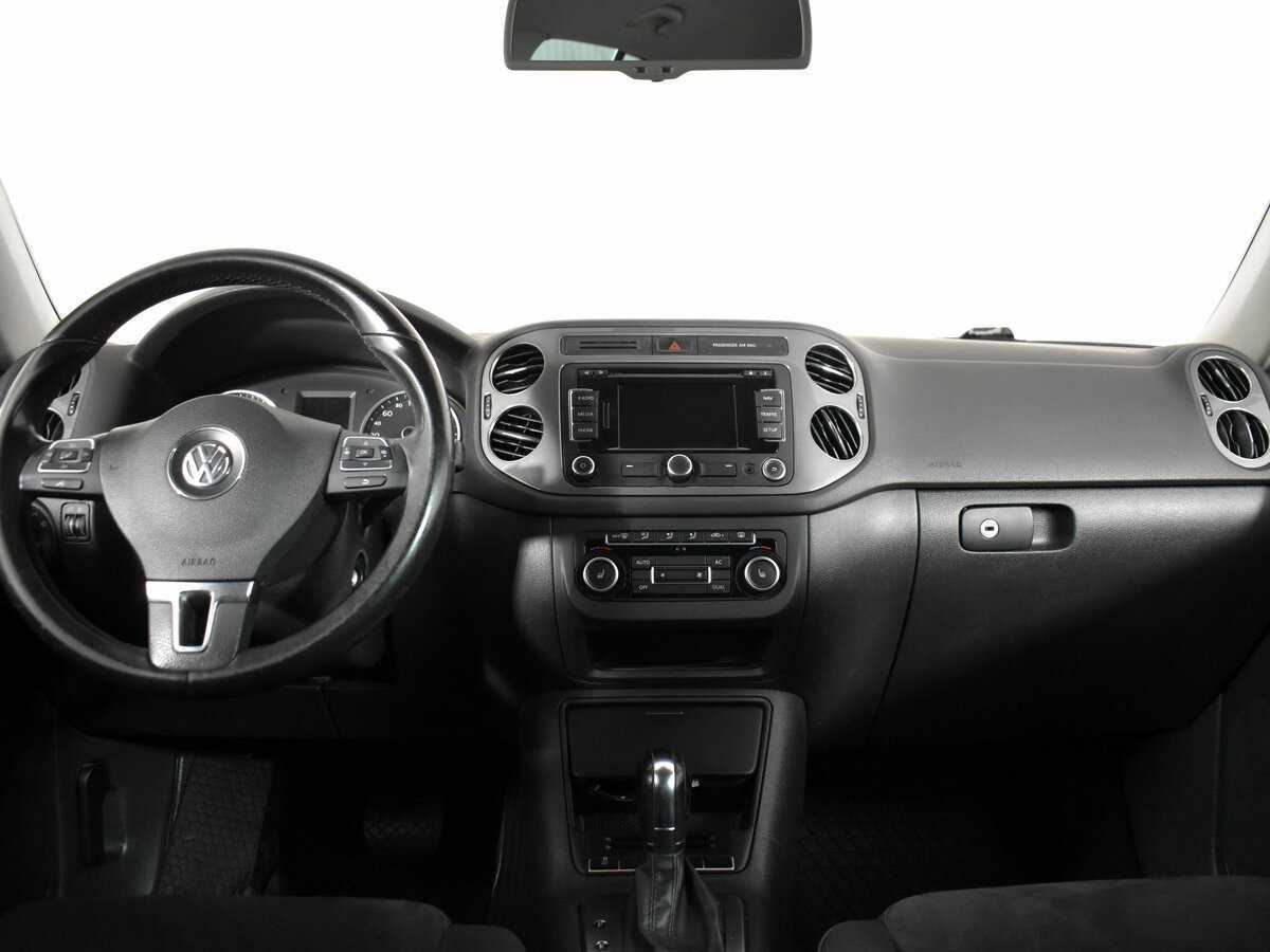 Volkswagen Tiguan, 2012 - Фото №11