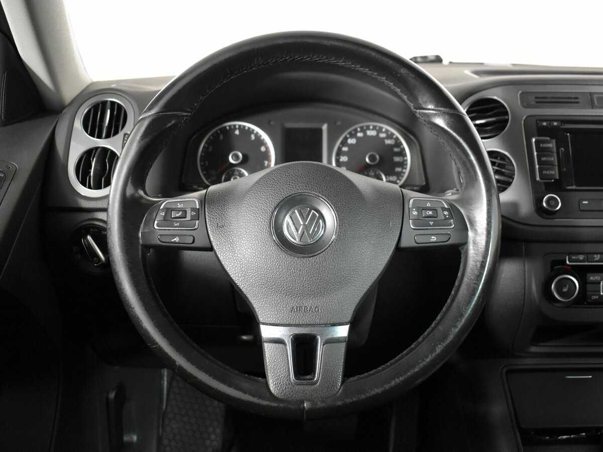 Volkswagen Tiguan, 2012 - Фото №12