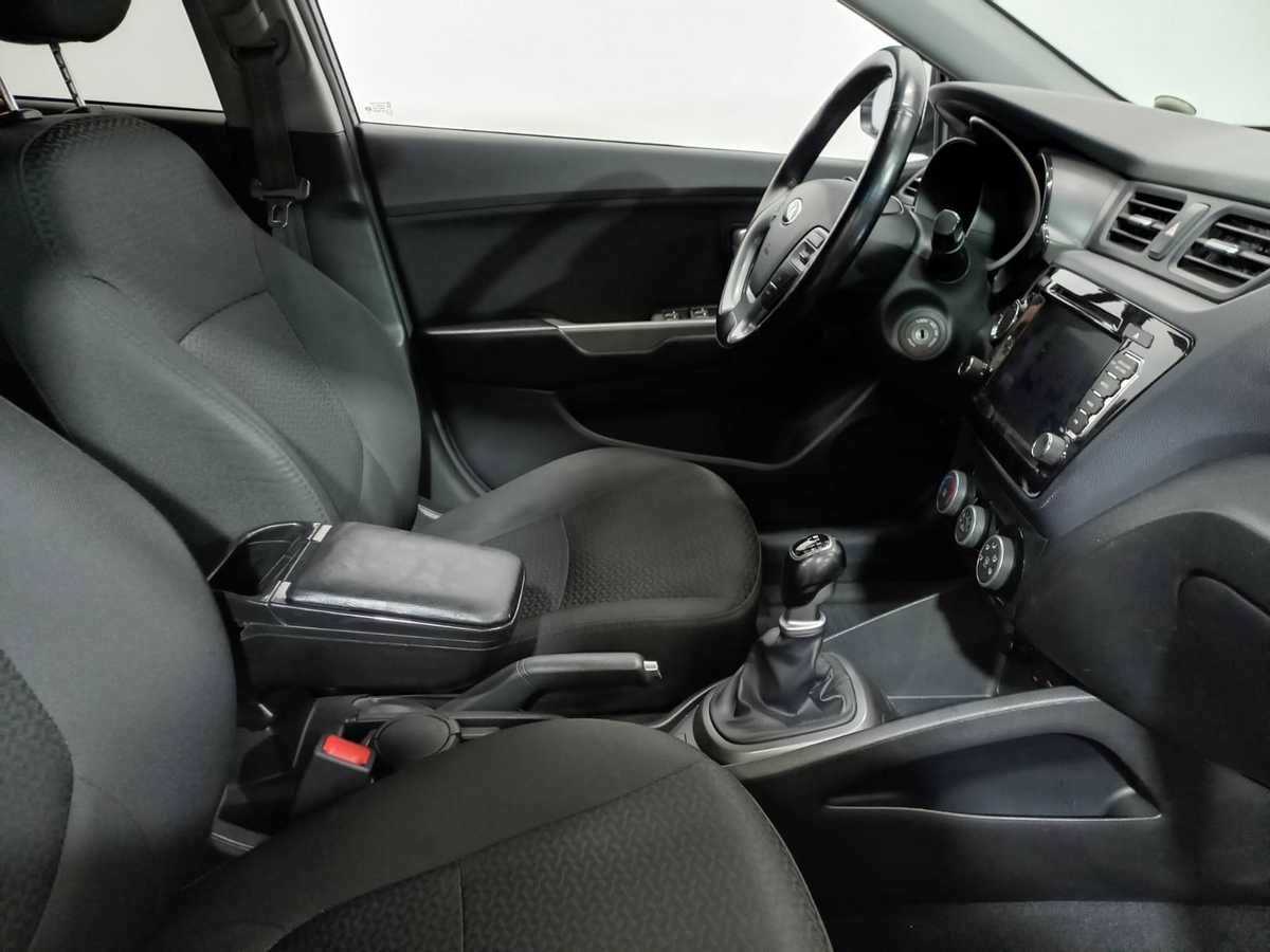 Kia Rio, 2016 - Фото №9