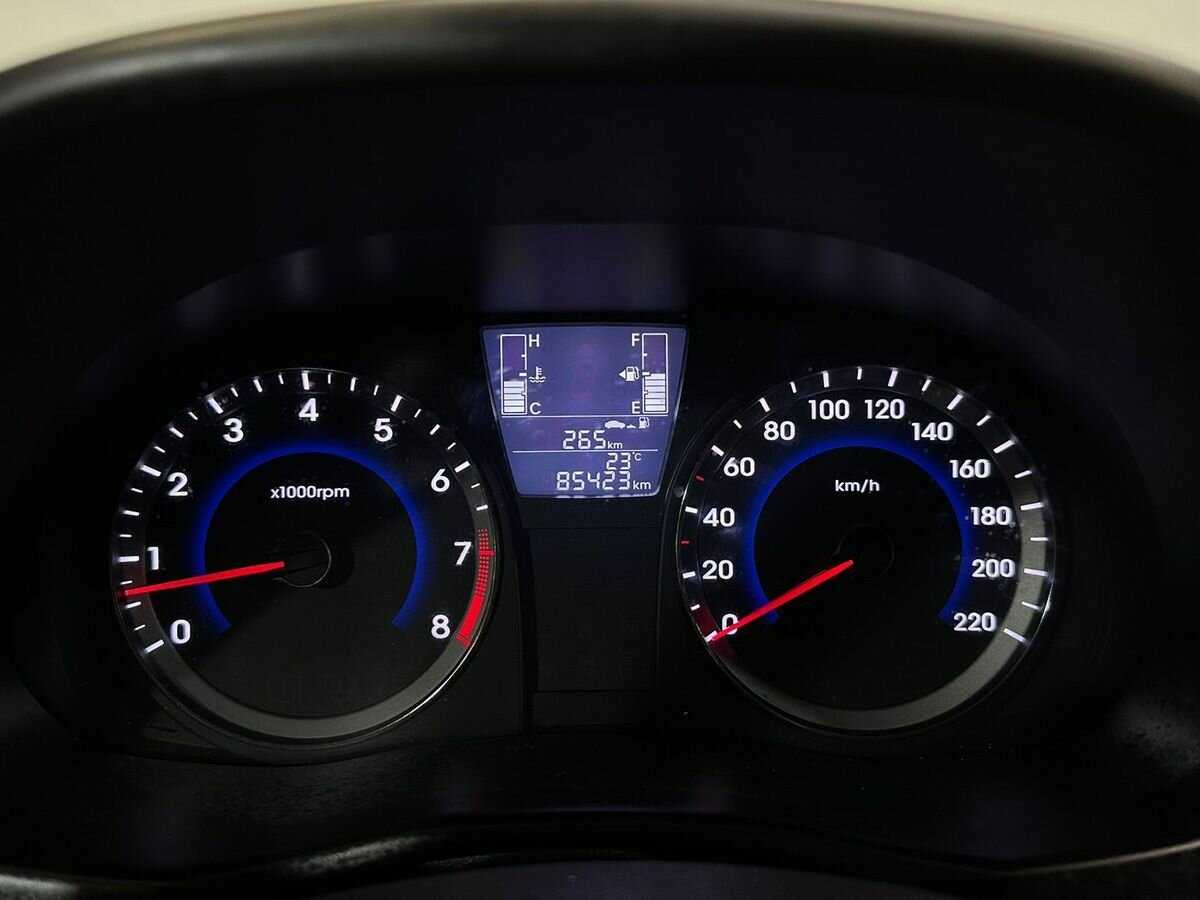 Hyundai Solaris, 2015 - Фото №11