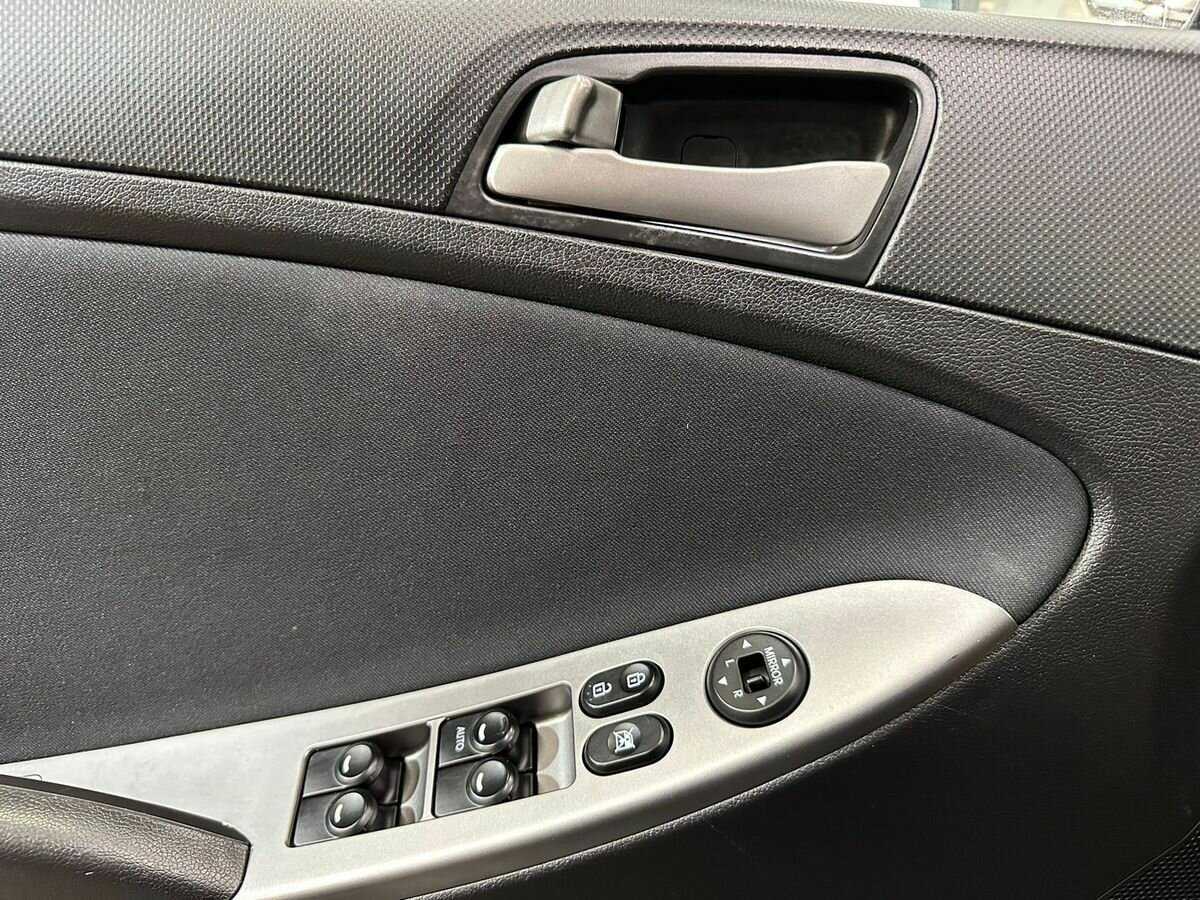 Hyundai Solaris, 2015 - Фото №13