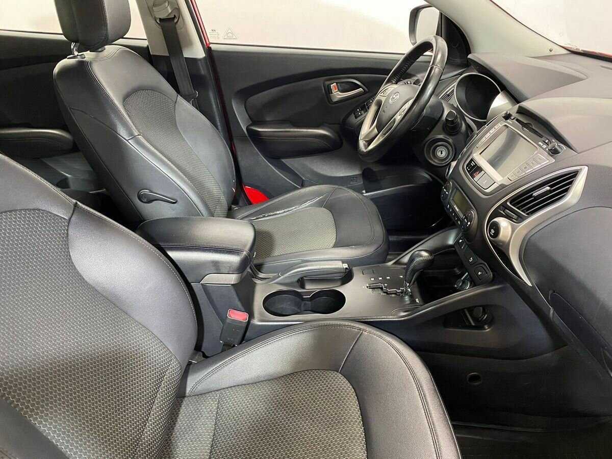 Hyundai ix35, 2012 - Фото №9