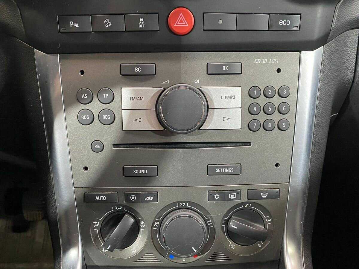 Opel Antara, 2013 - Фото №13