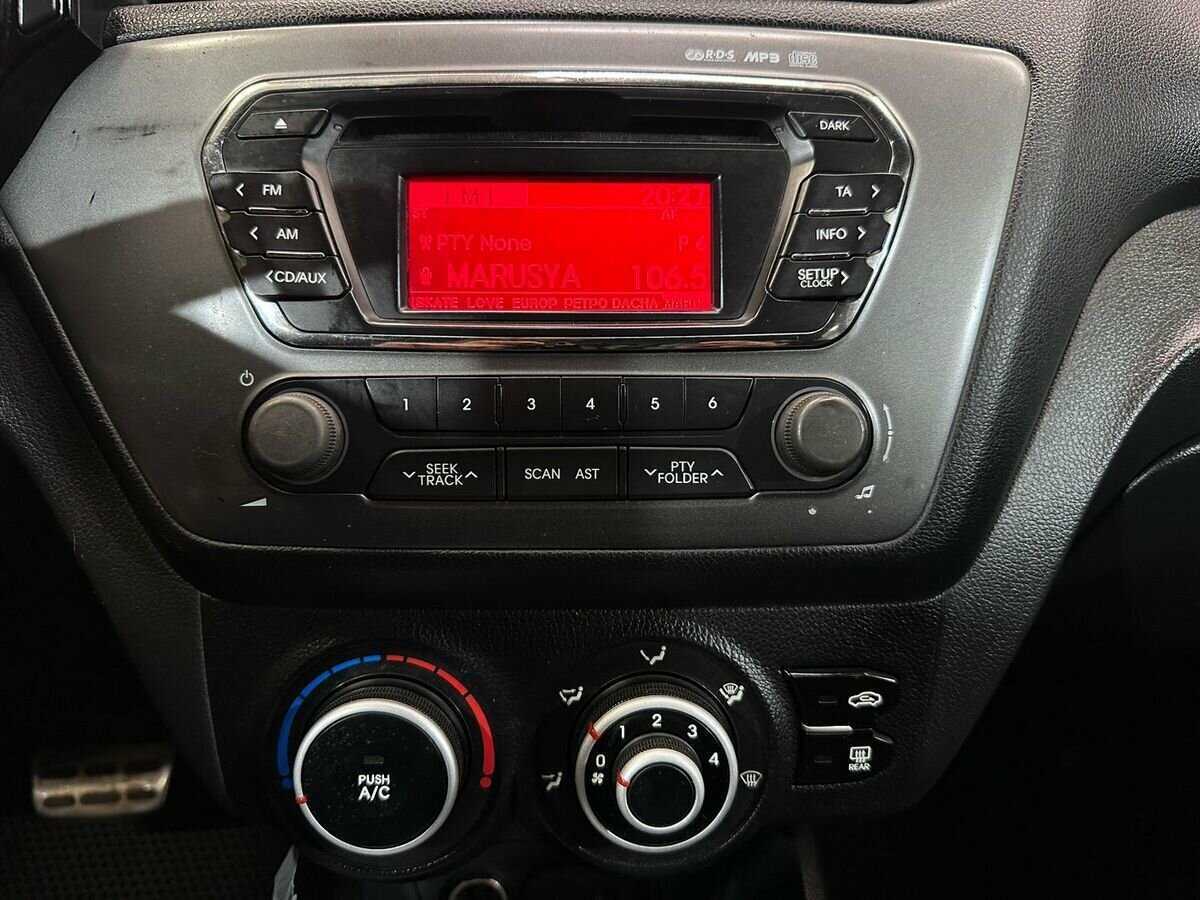 Kia Rio, 2013 - Фото №12