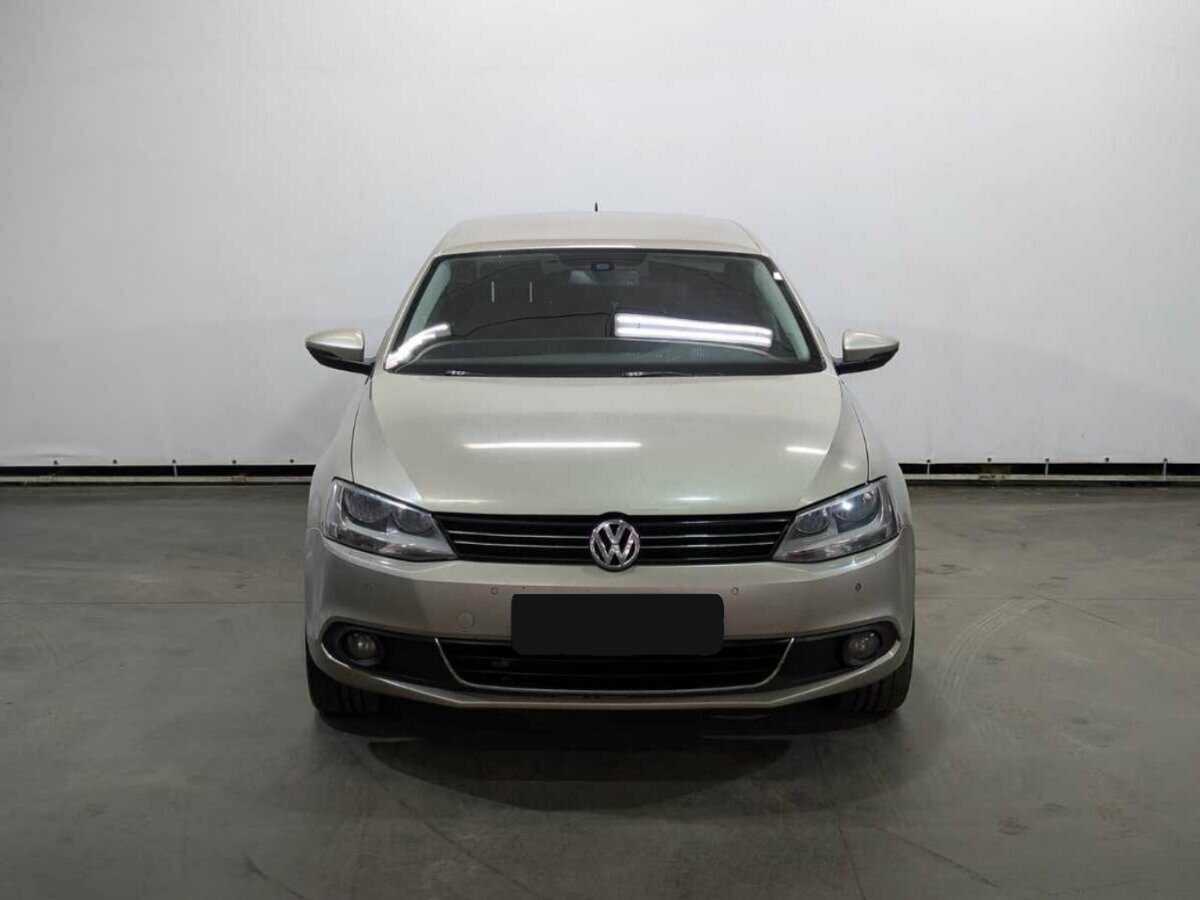 Volkswagen Jetta, 2012 - Фото №1