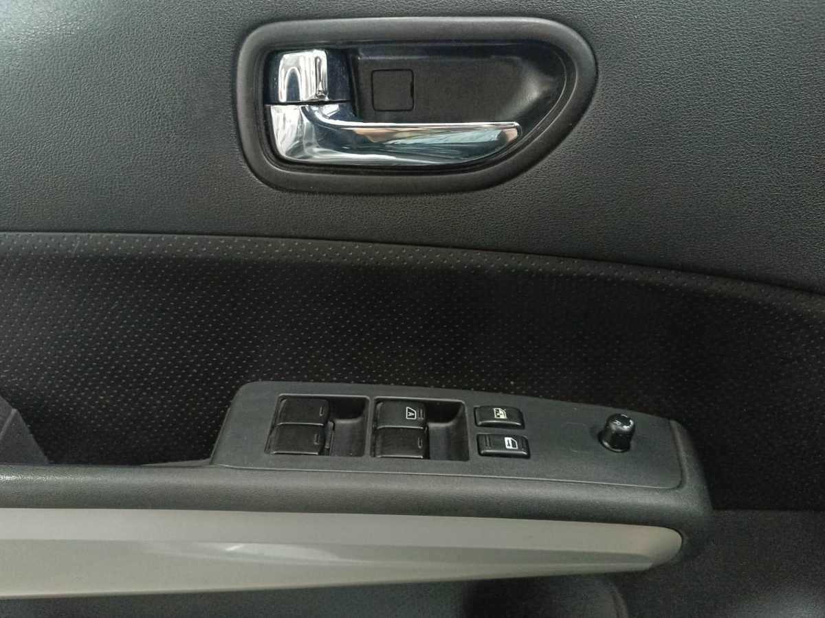 Nissan X-Trail, 2012 - Фото №16