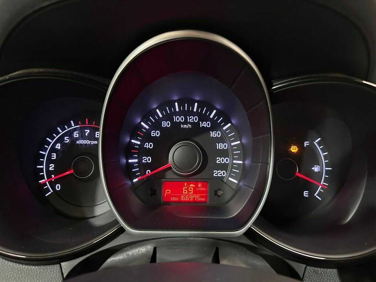 Kia Rio, 2013 - Фото №11