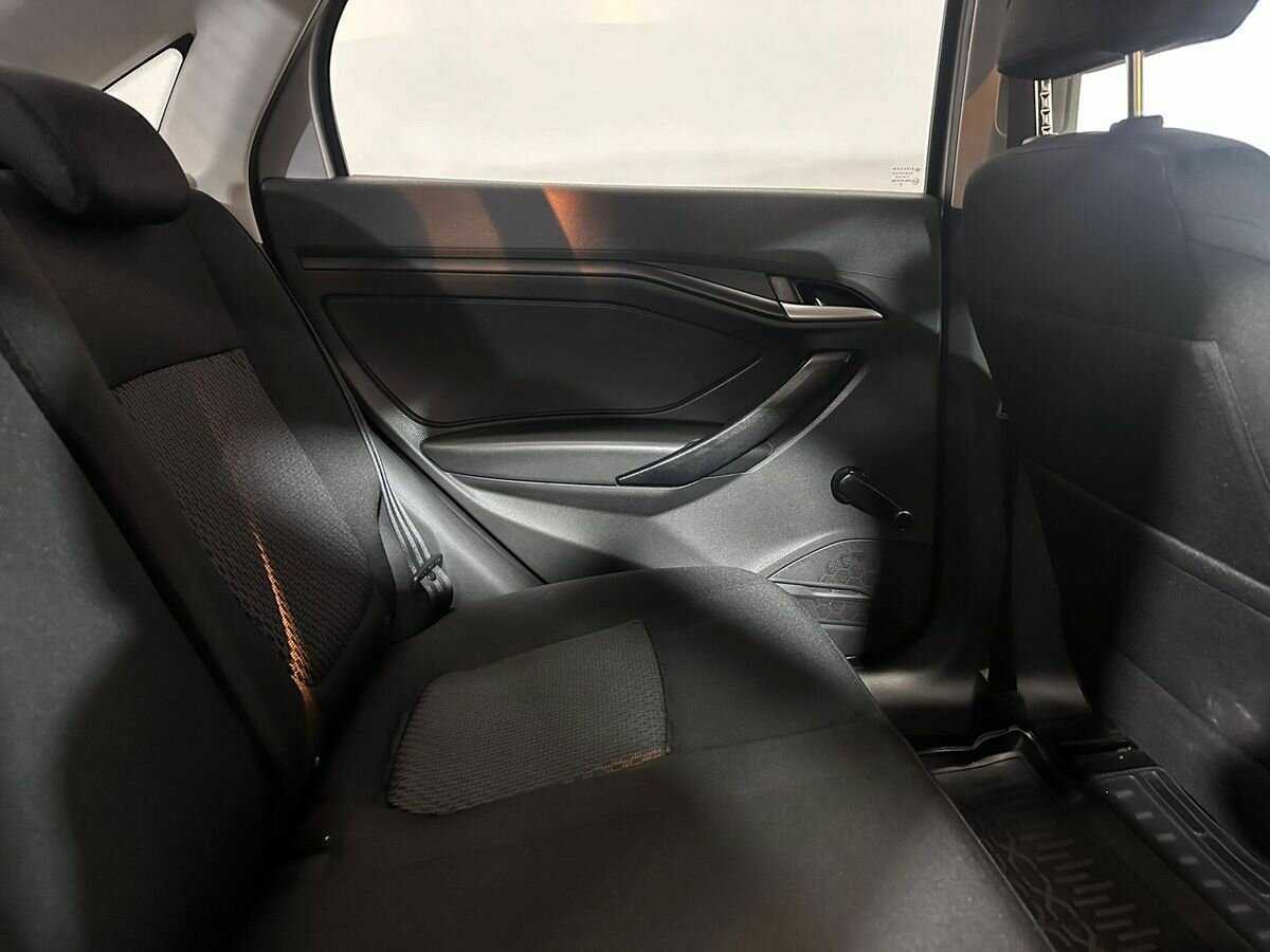 Lada (ВАЗ) Vesta, 2016 - Фото №10