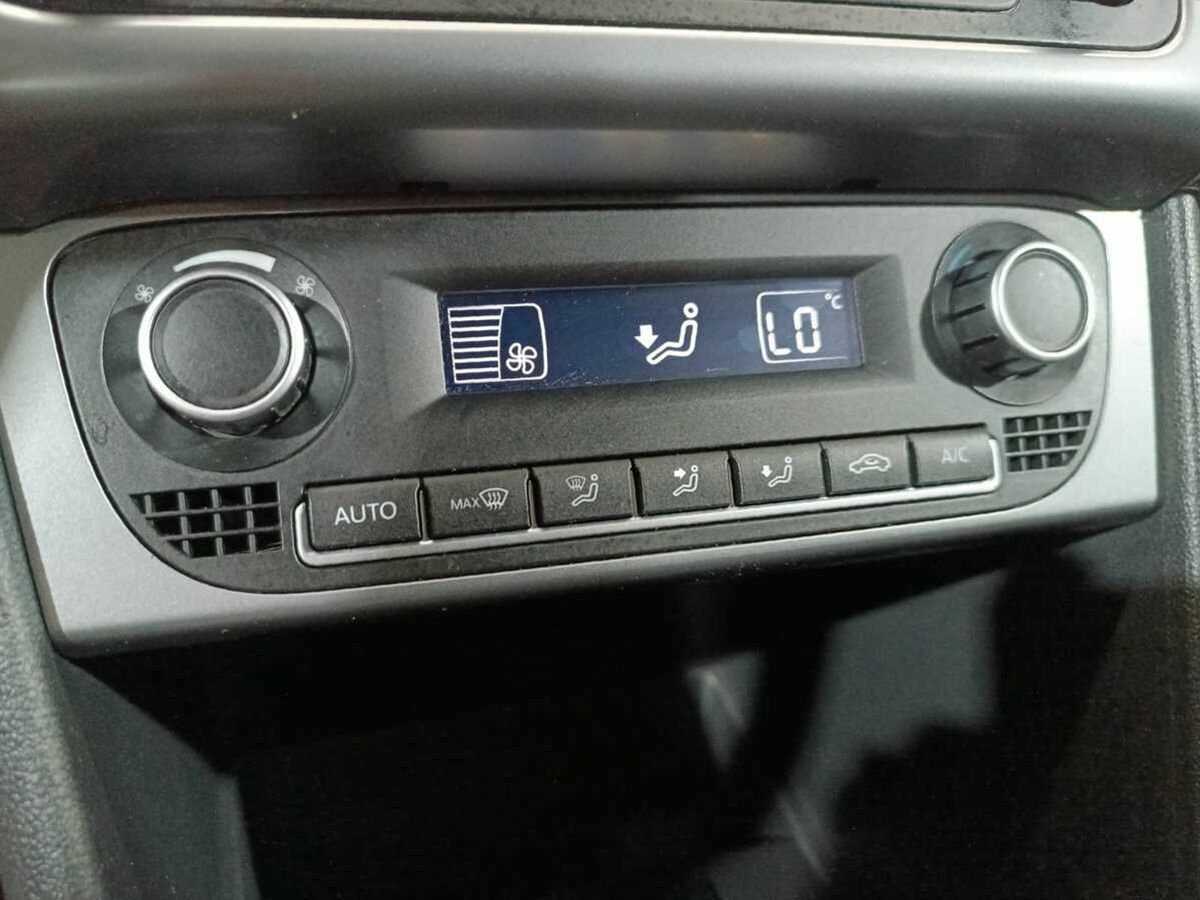 Volkswagen Polo, 2016 - Фото №13