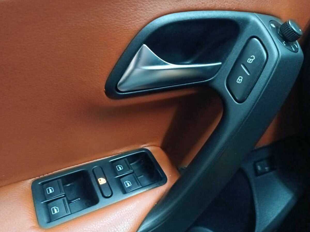 Volkswagen Polo, 2016 - Фото №14