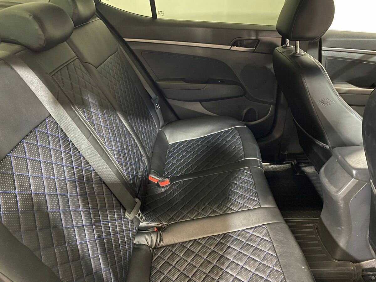Hyundai Elantra, 2017 - Фото №10