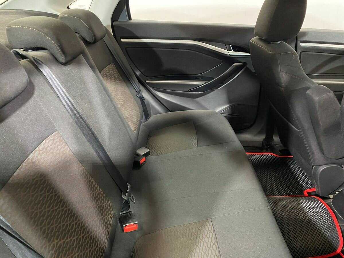 Lada (ВАЗ) Vesta, 2016 - Фото №10