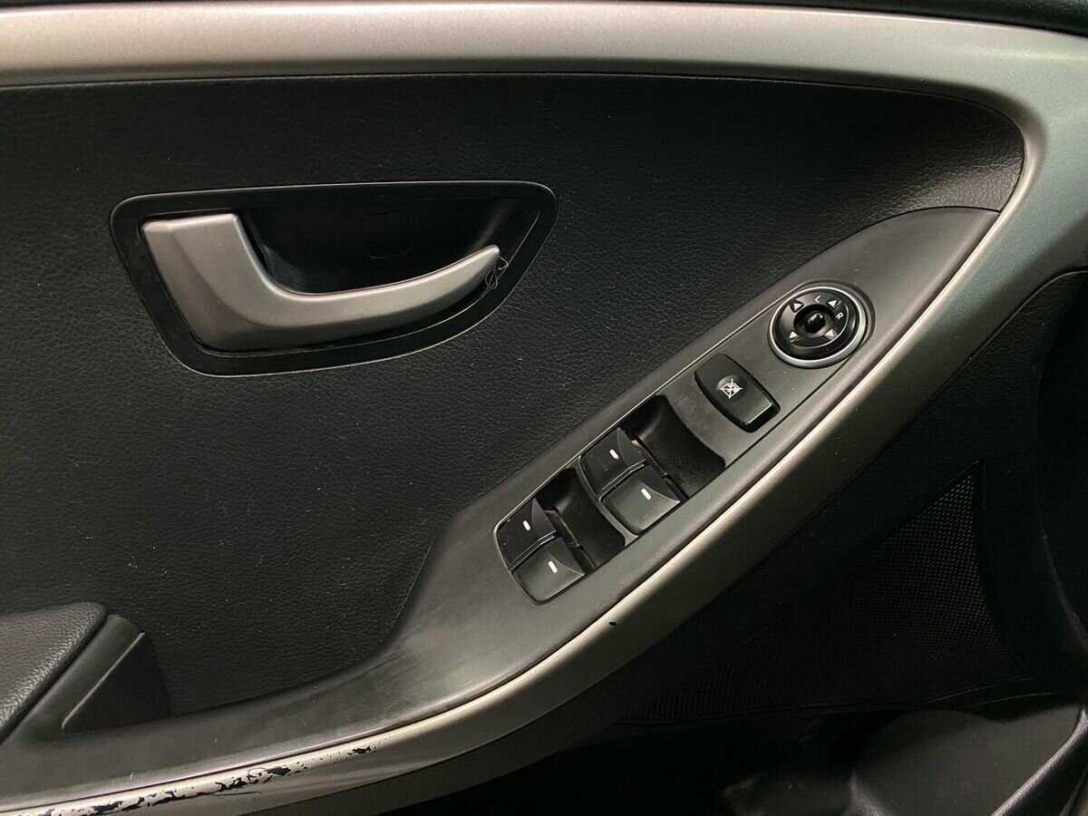Hyundai i30, 2013 - Фото №14