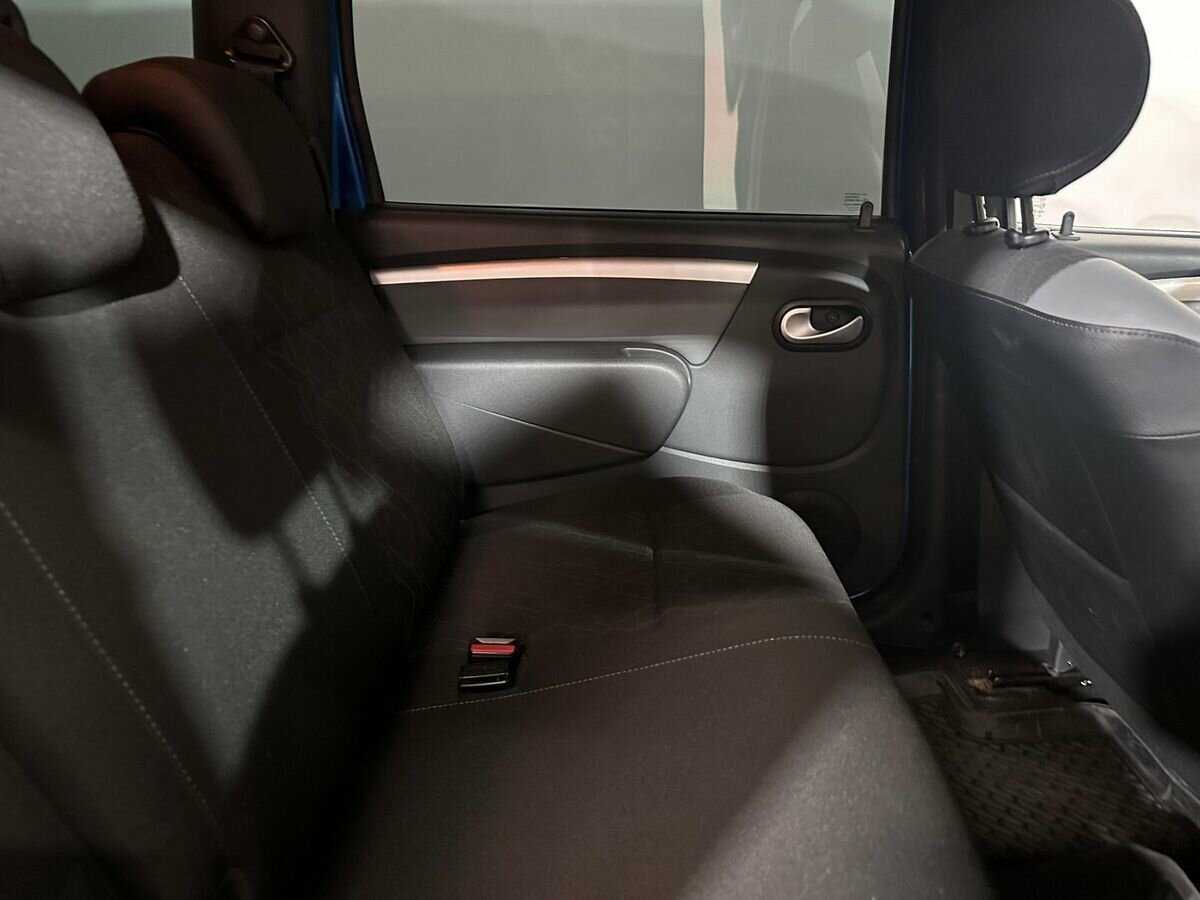 Lada (ВАЗ) Largus Cross, 2020 - Фото №10