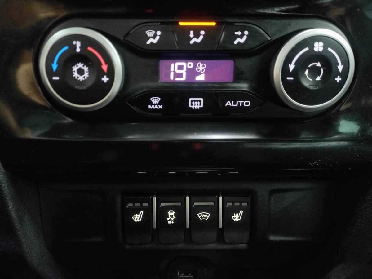 Lada (ВАЗ) XRAY Cross, 2022 - Фото №15