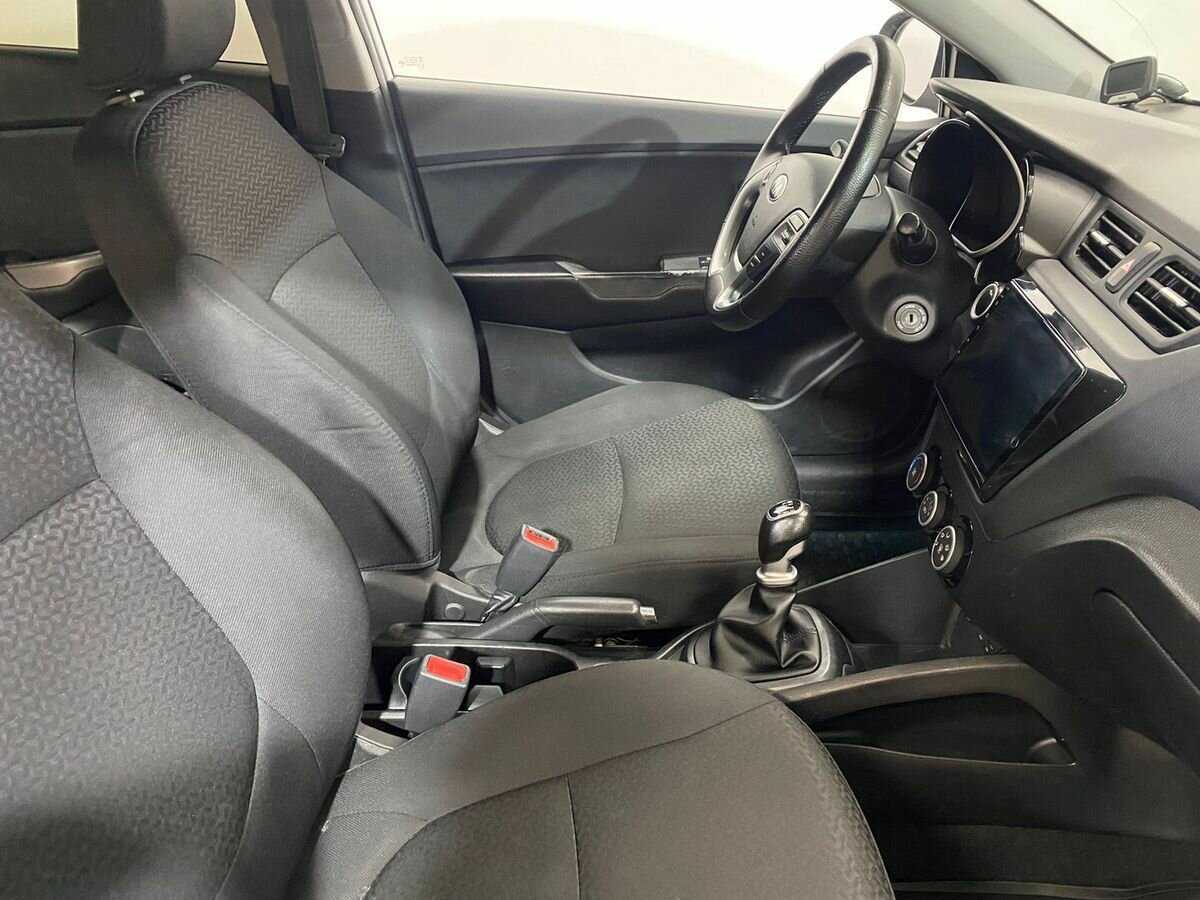Kia Rio 6-speed, 2015 - Фото №9