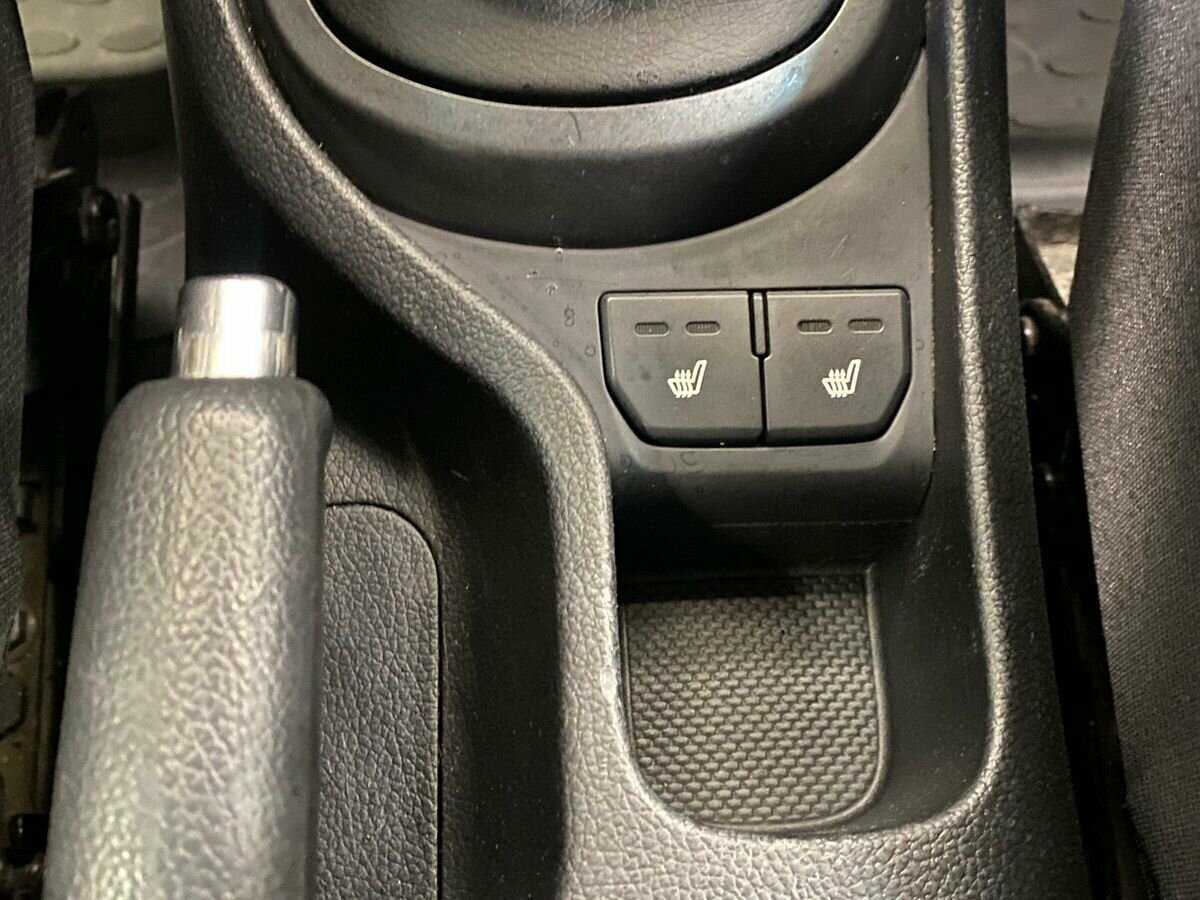 Kia Rio 6-speed, 2015 - Фото №14