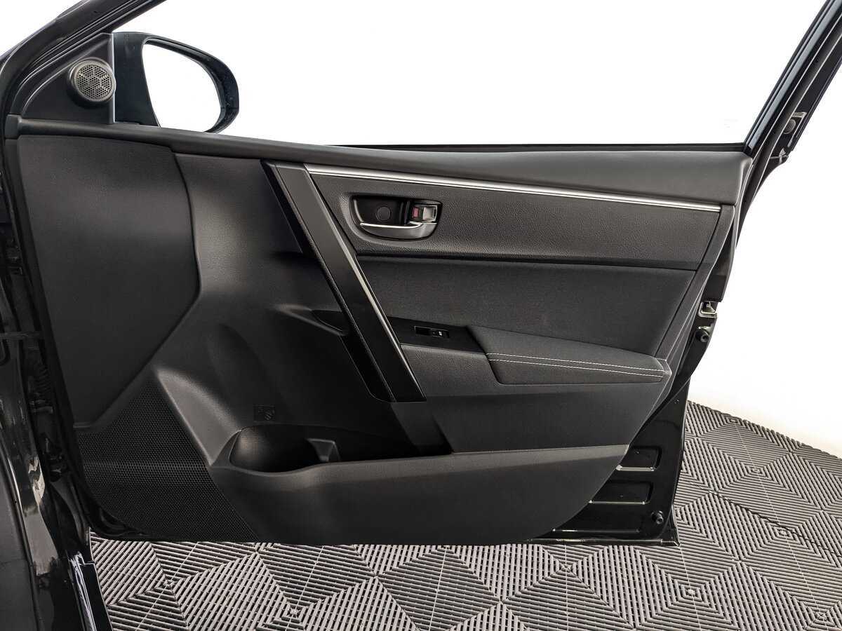 Toyota Corolla, 2017 - Фото №20