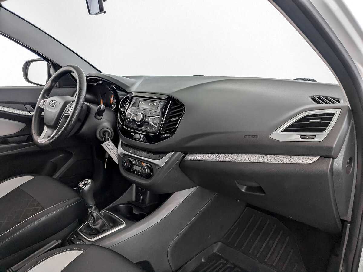 Lada (ВАЗ) Vesta SW Cross, 2019 - Фото №8