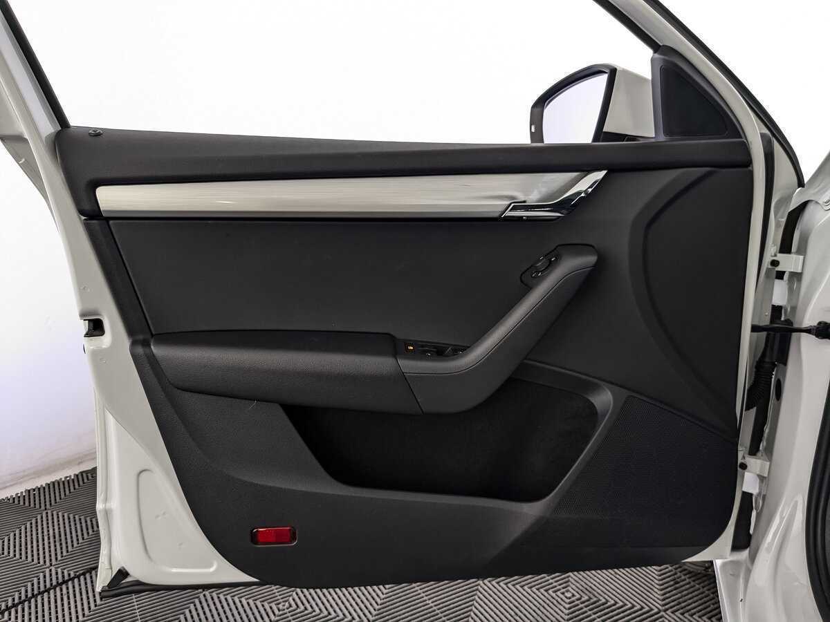 Skoda Octavia, 2019 - Фото №13