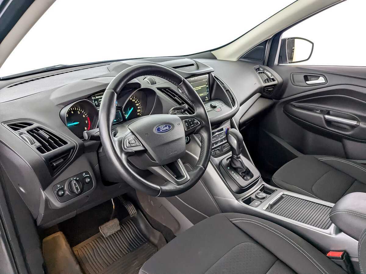 Ford Kuga, 2018 - Фото №13