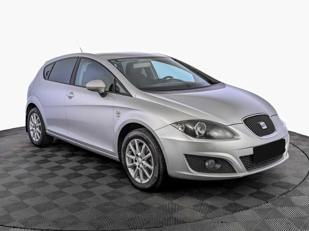 SEAT Leon, 2012 - Фото №2