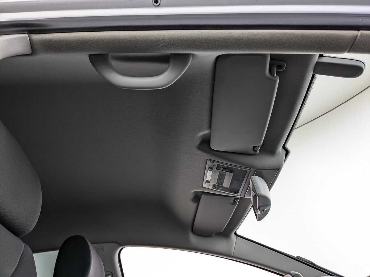 SEAT Leon, 2012 - Фото №18