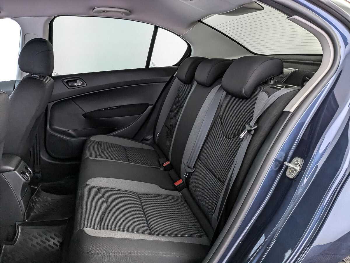 Peugeot 408, 2020 - Фото №13