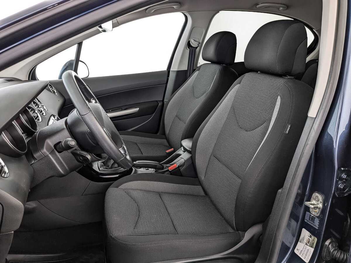 Peugeot 408, 2020 - Фото №15