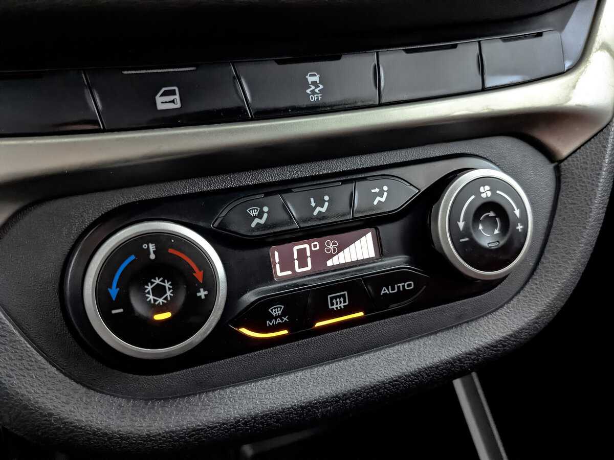 Lada (ВАЗ) Vesta Sport, 2019 - Фото №21