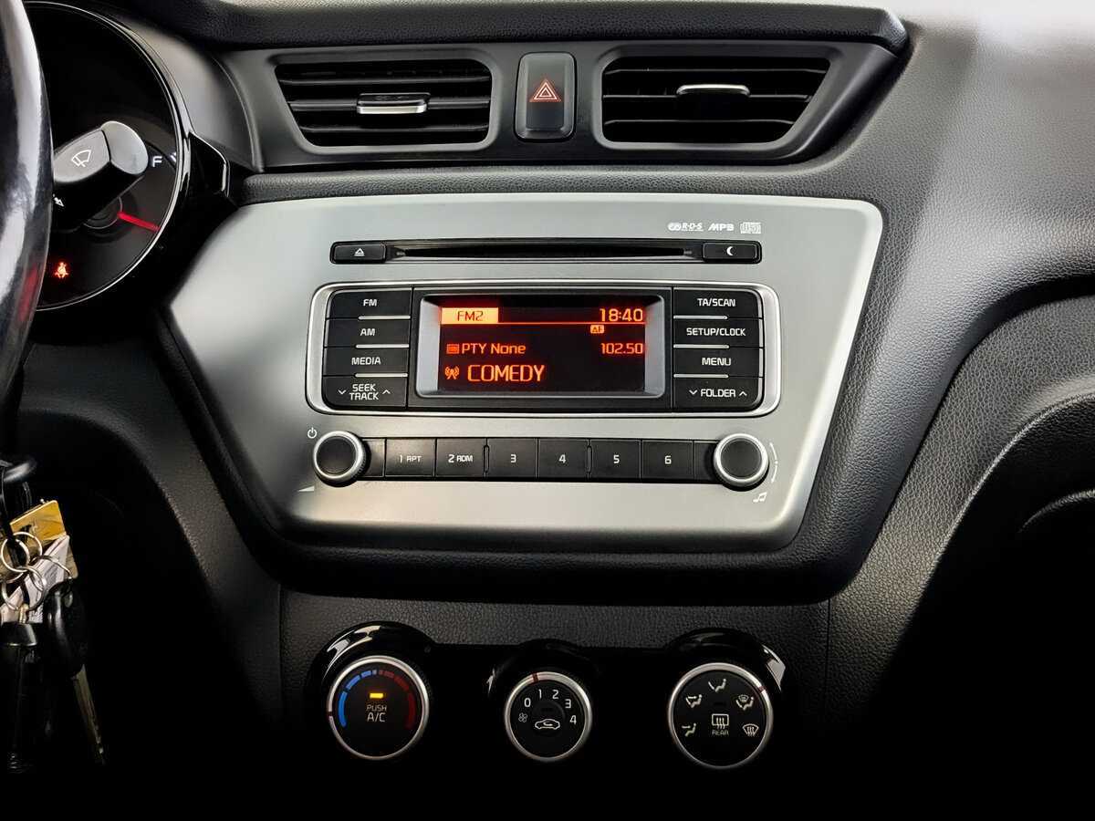 Kia Rio, 2016 - Фото №12