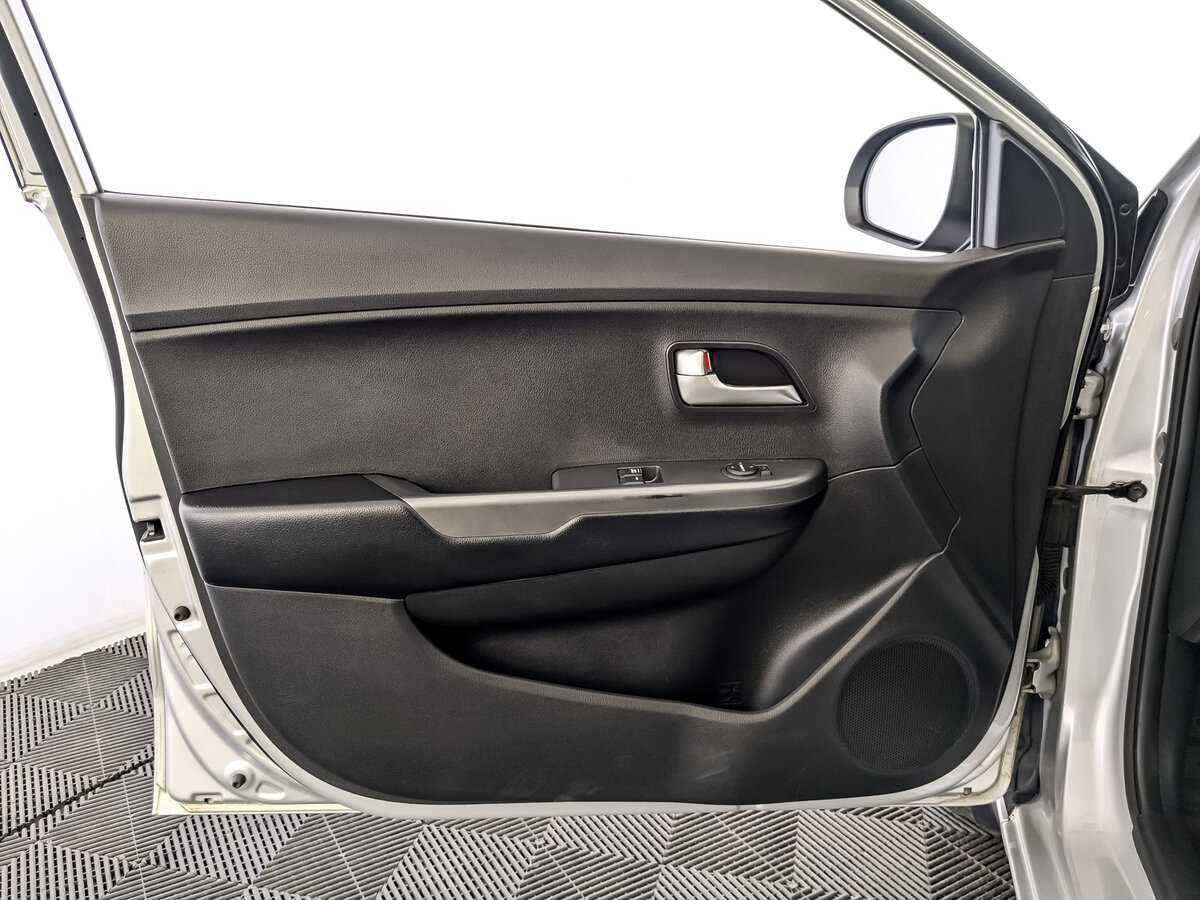 Kia Rio, 2016 - Фото №14