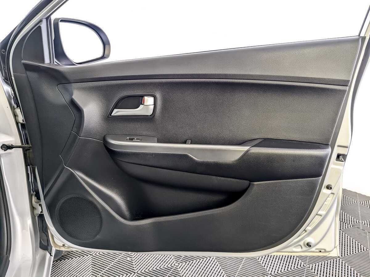 Kia Rio, 2016 - Фото №19