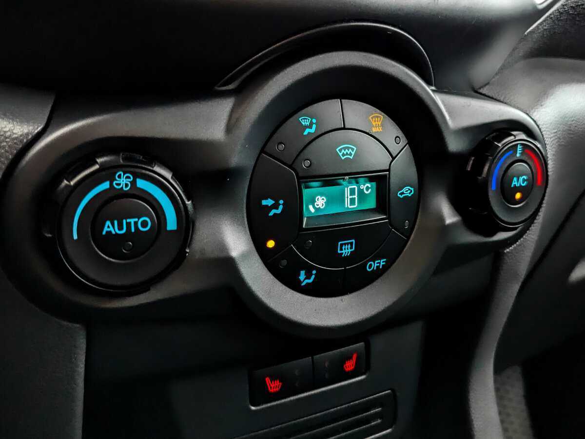 Ford EcoSport, 2016 - Фото №19