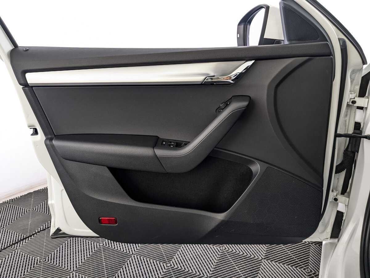 Skoda Octavia, 2019 - Фото №14