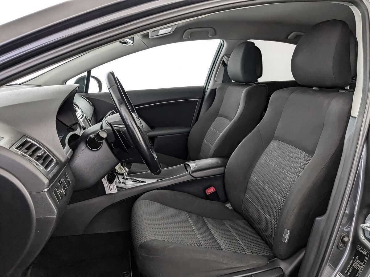 Toyota Avensis, 2012 - Фото №15