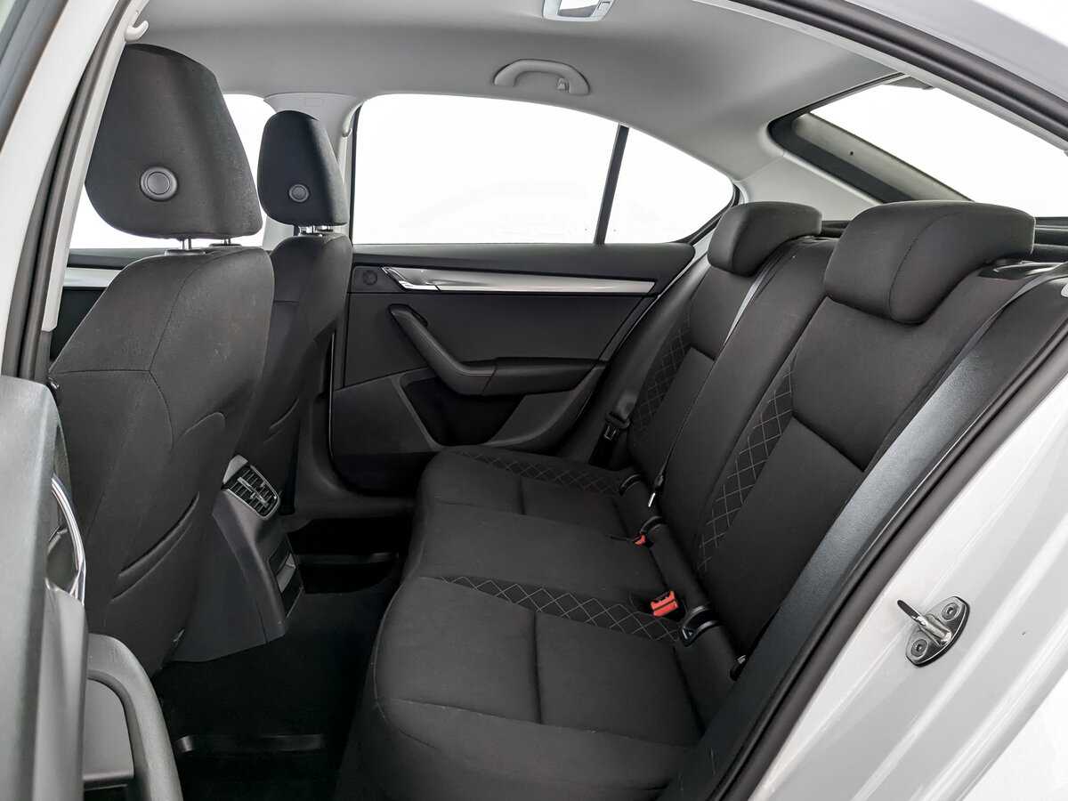 Skoda Octavia, 2020 - Фото №9