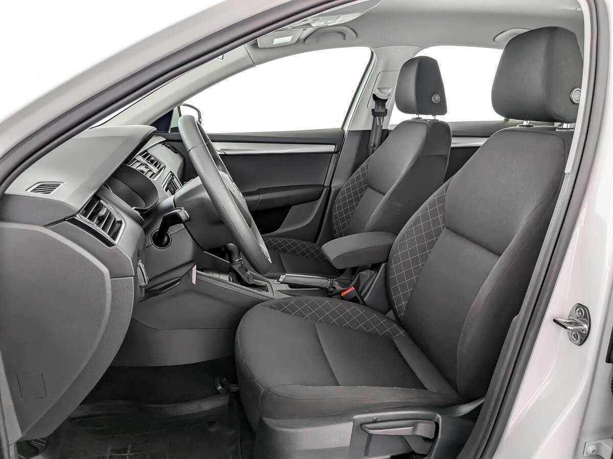 Skoda Octavia, 2020 - Фото №15