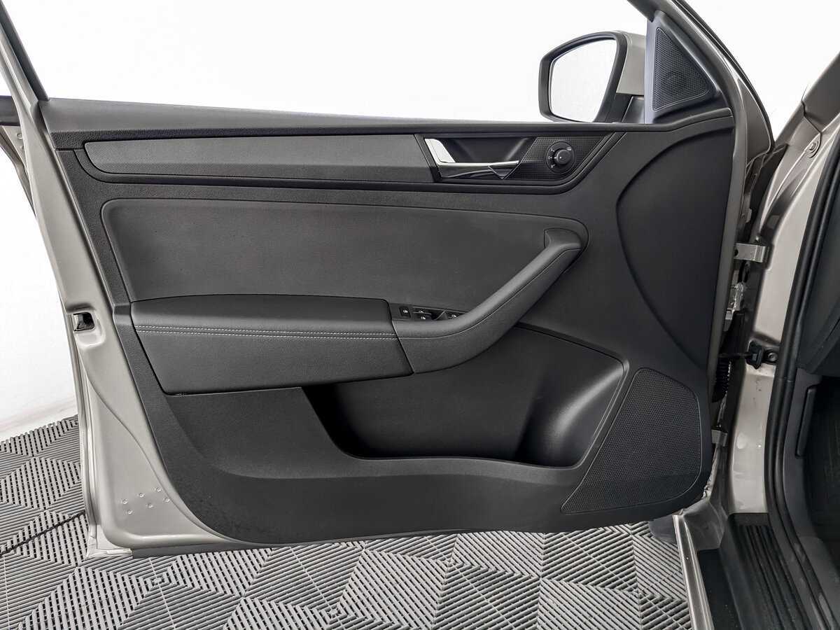 Skoda Rapid, 2020 - Фото №14