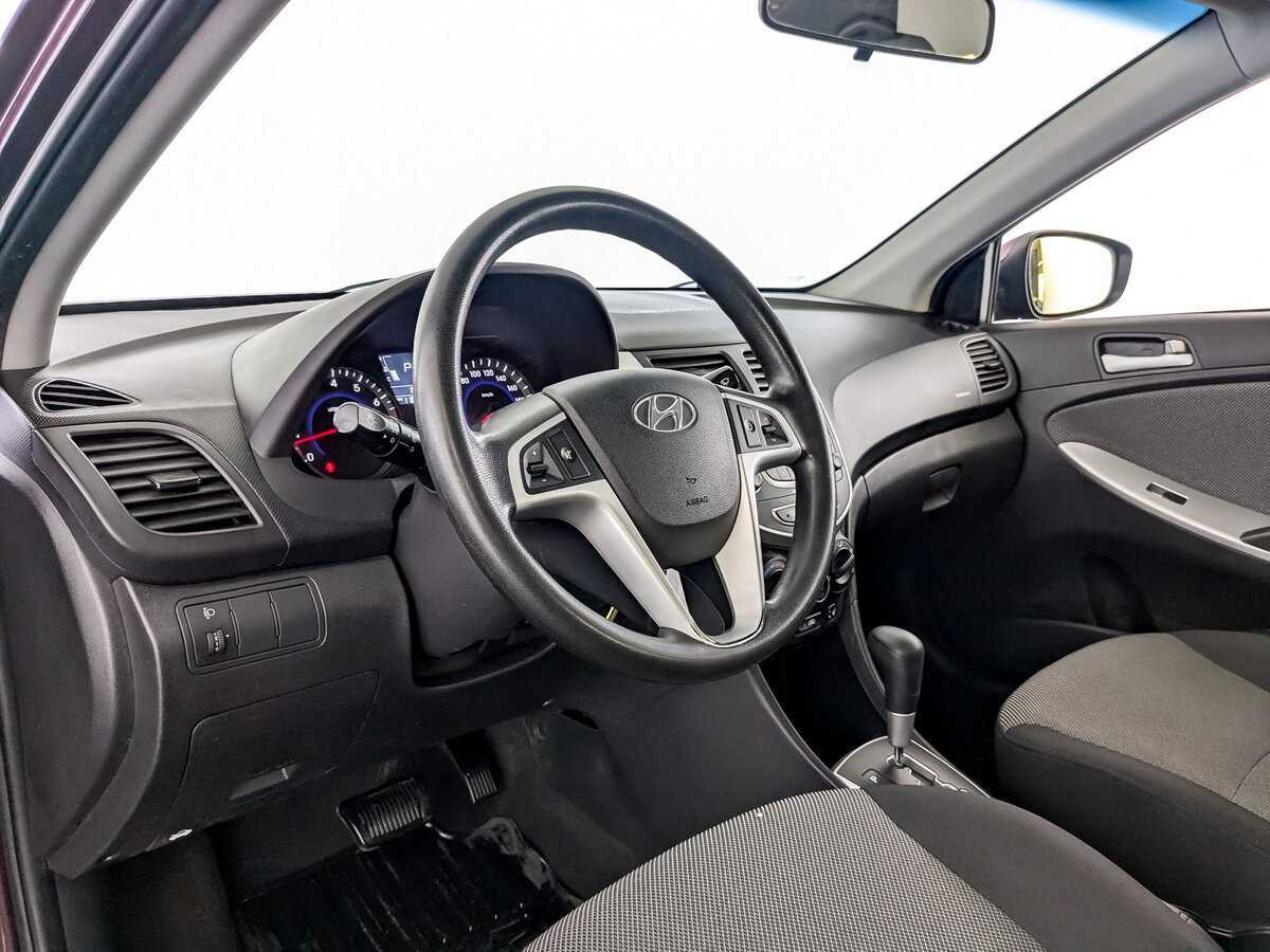 Hyundai Solaris, 2012 - Фото №13