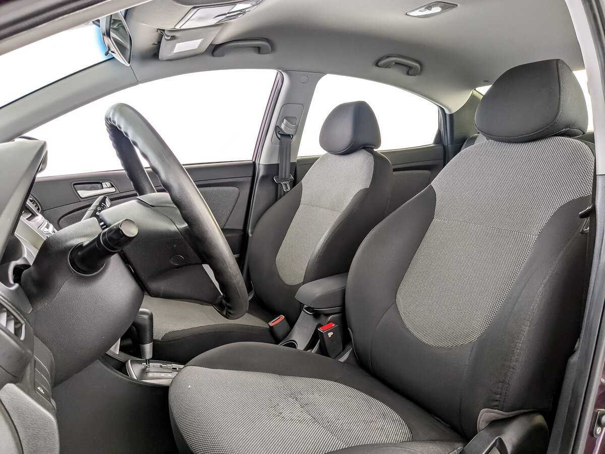 Hyundai Solaris, 2012 - Фото №15