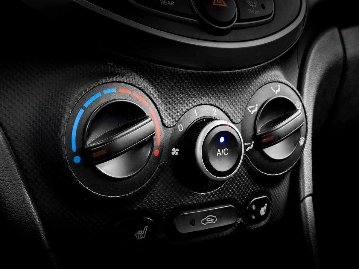 Hyundai Solaris, 2012 - Фото №20