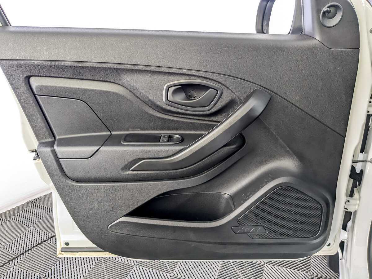 Lada (ВАЗ) XRAY, 2018 - Фото №14