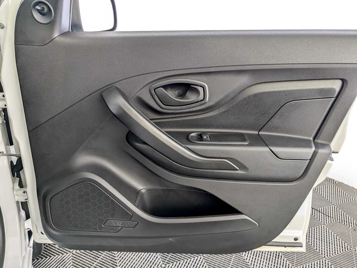 Lada (ВАЗ) XRAY, 2018 - Фото №18