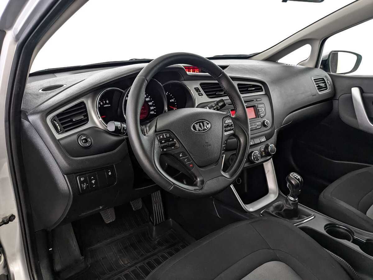 Kia Ceed, 2015 - Фото №10