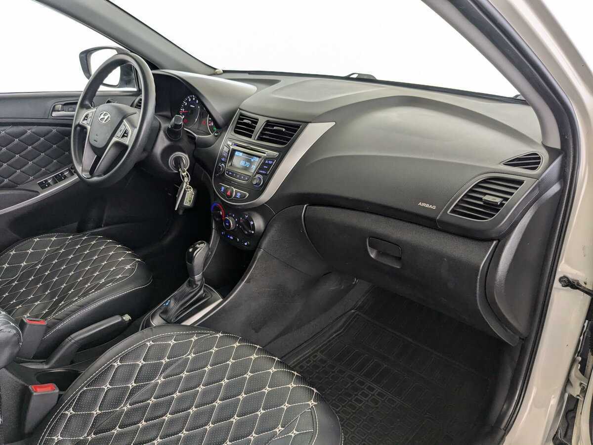 Hyundai Solaris, 2015 - Фото №8